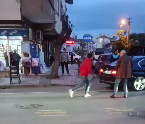 esiyle iliskisi oldugunu iddia ettigi kisiyi 19251615 5782 m