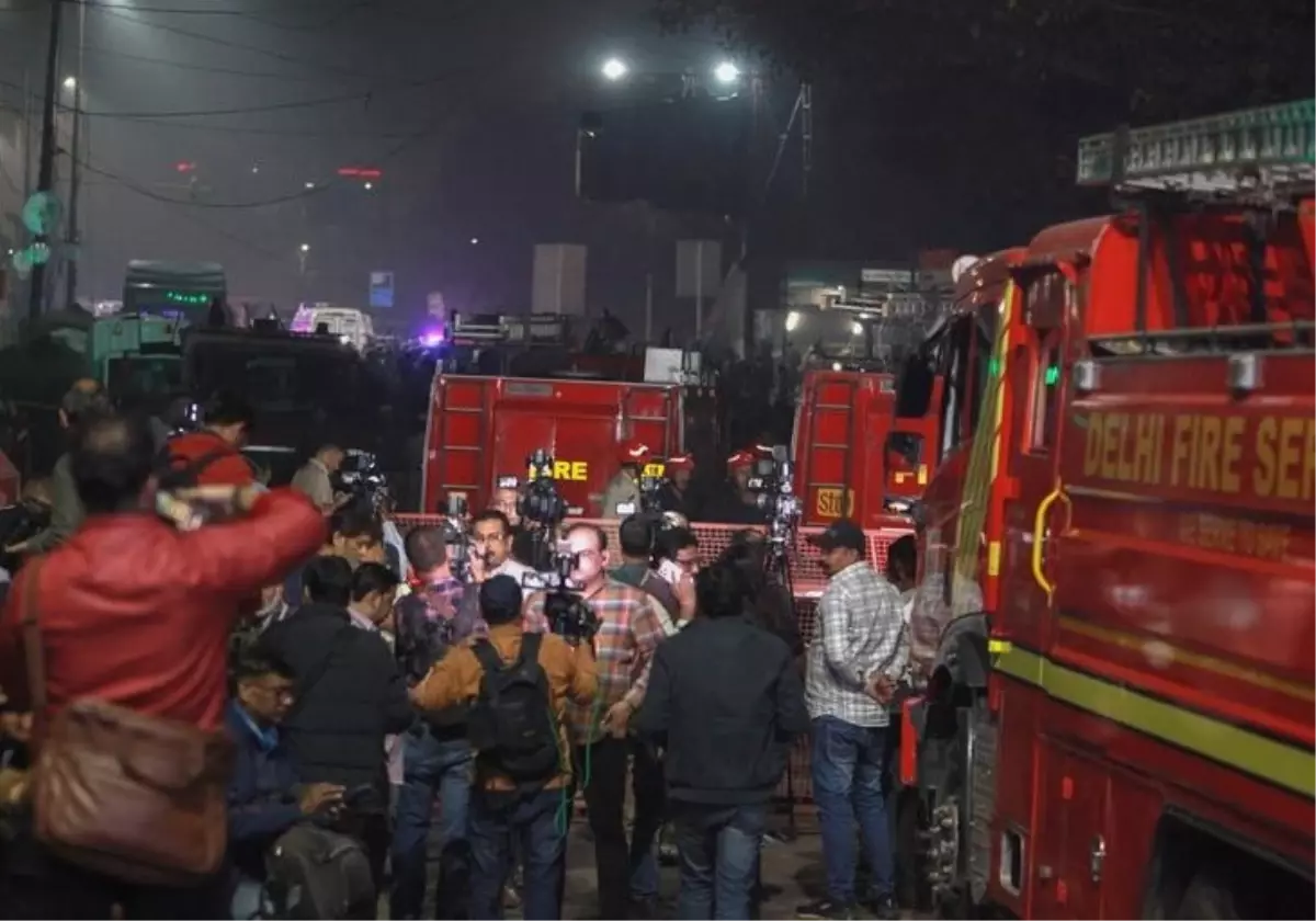 Yeni Delhi'deki Patlamada Ölü Sayısı 13'e Yükseldi