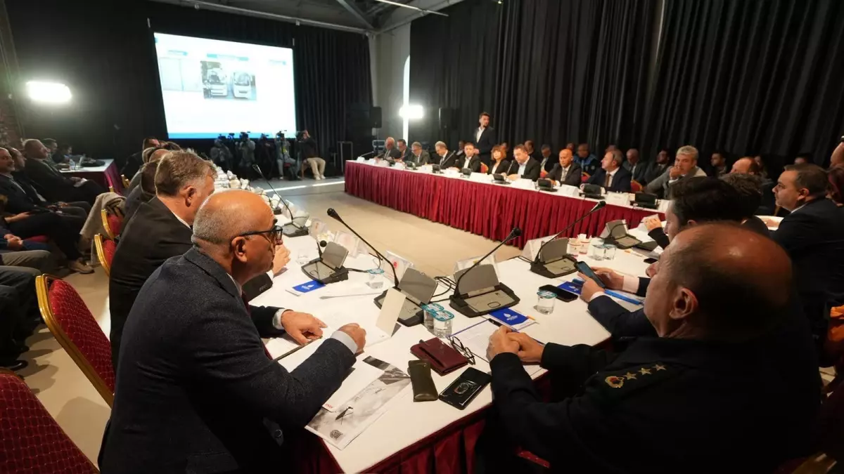 İstanbul'da özel günlerde metrobüsün güzergahının değiştirilmesi kararlaştırıldı