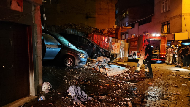 Kağıthane'de bir binada patlama! Çok sayıda ekip sevk edildi