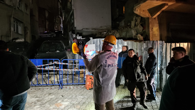 Kağıthane'de bir binada patlama! Çok sayıda ekip sevk edildi