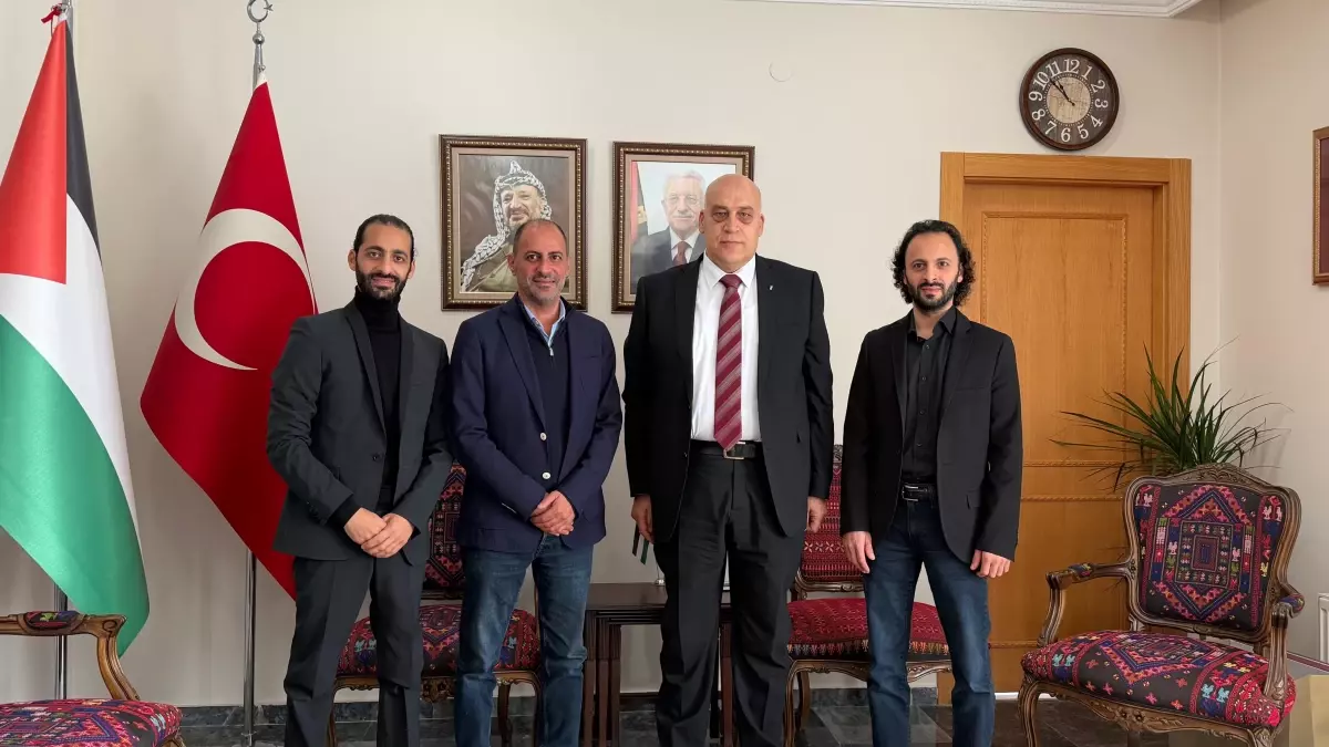 'Le Trio Joubran' müzik grubu, Filistin Ankara Büyükelçisi Jaish'i ziyaret etti