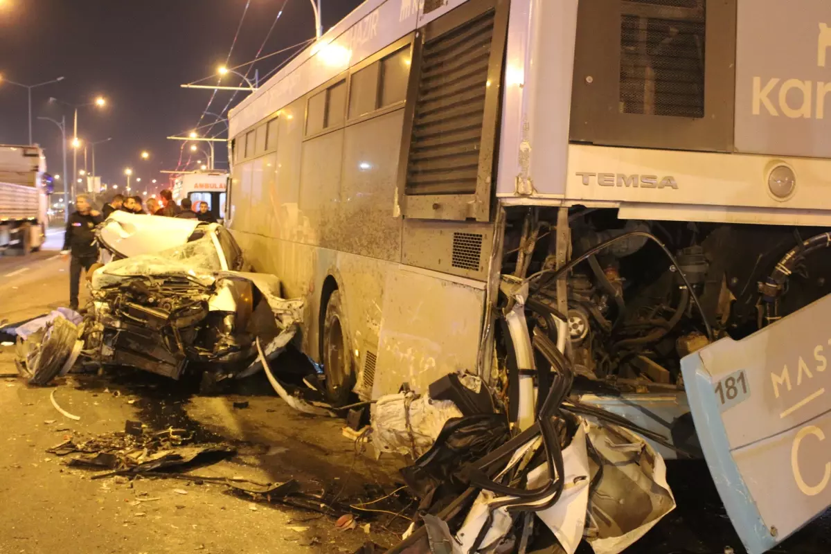 Malatya'da Zincirleme Kaza: İki Kişi Hayatını Kaybetti