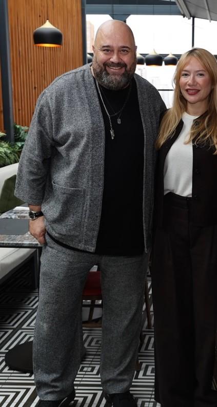 somer sivrioglu yeni bir aska yelken acti 19250422 8959 m