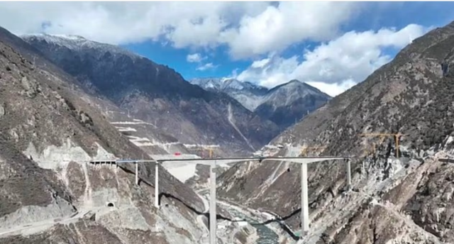 yeni kopru acildiktan haftalar sonra coktu dev 19249872 8913 m