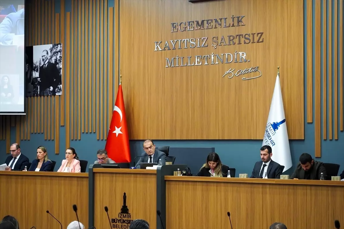 İzmir Büyükşehir Belediyesi 2025 Bütçesinde 3 Milyar 840 Milyon Lira Borçlanma Yetkisi Verildi