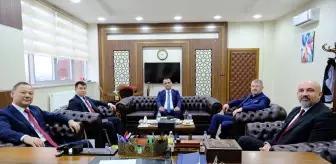 Kırgızistan Büyükelçisi'nden Sivas Cumhuriyet Üniversitesi'ne Ziyaret