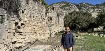 Limyra Antik Kenti'nde Zeus Tapınağı'nın Kalıntıları Bulundu