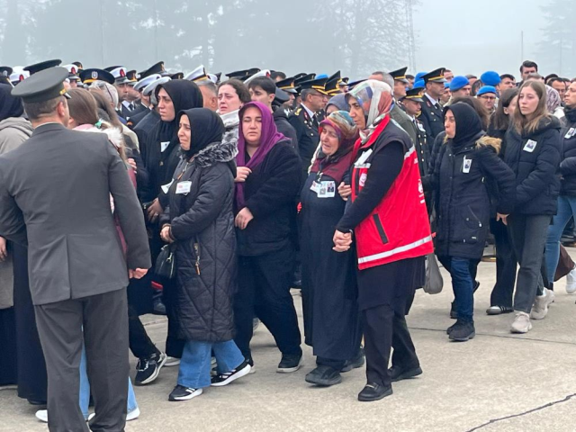 sehitler memleketine ulasamadi ucak pisti pas 19253107 7442 m