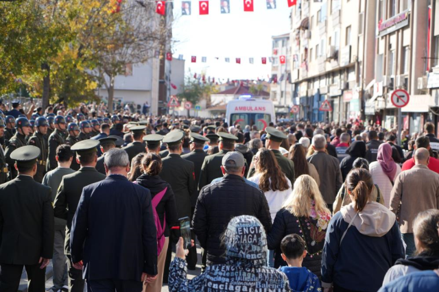 turkiye sehitlerini ugurladi 19254401 9320 m