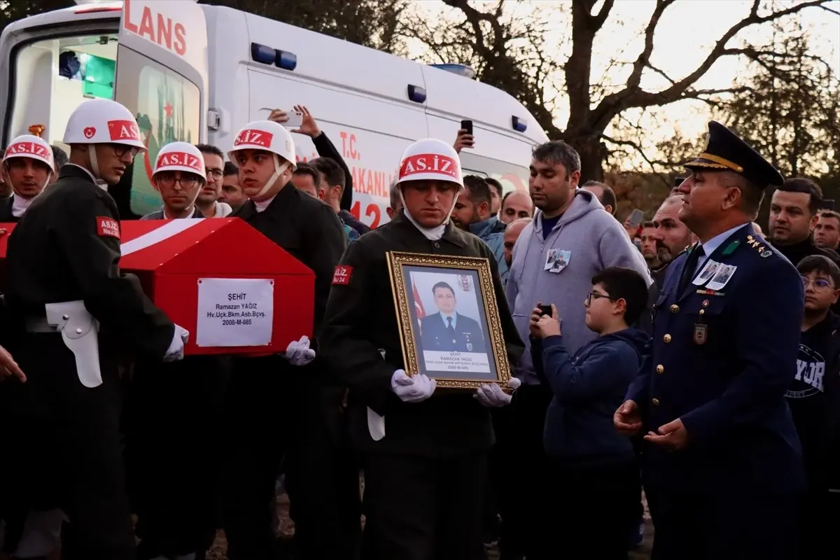 Şehit Ramazan Yağız, Harmancık'ta Defnedildi