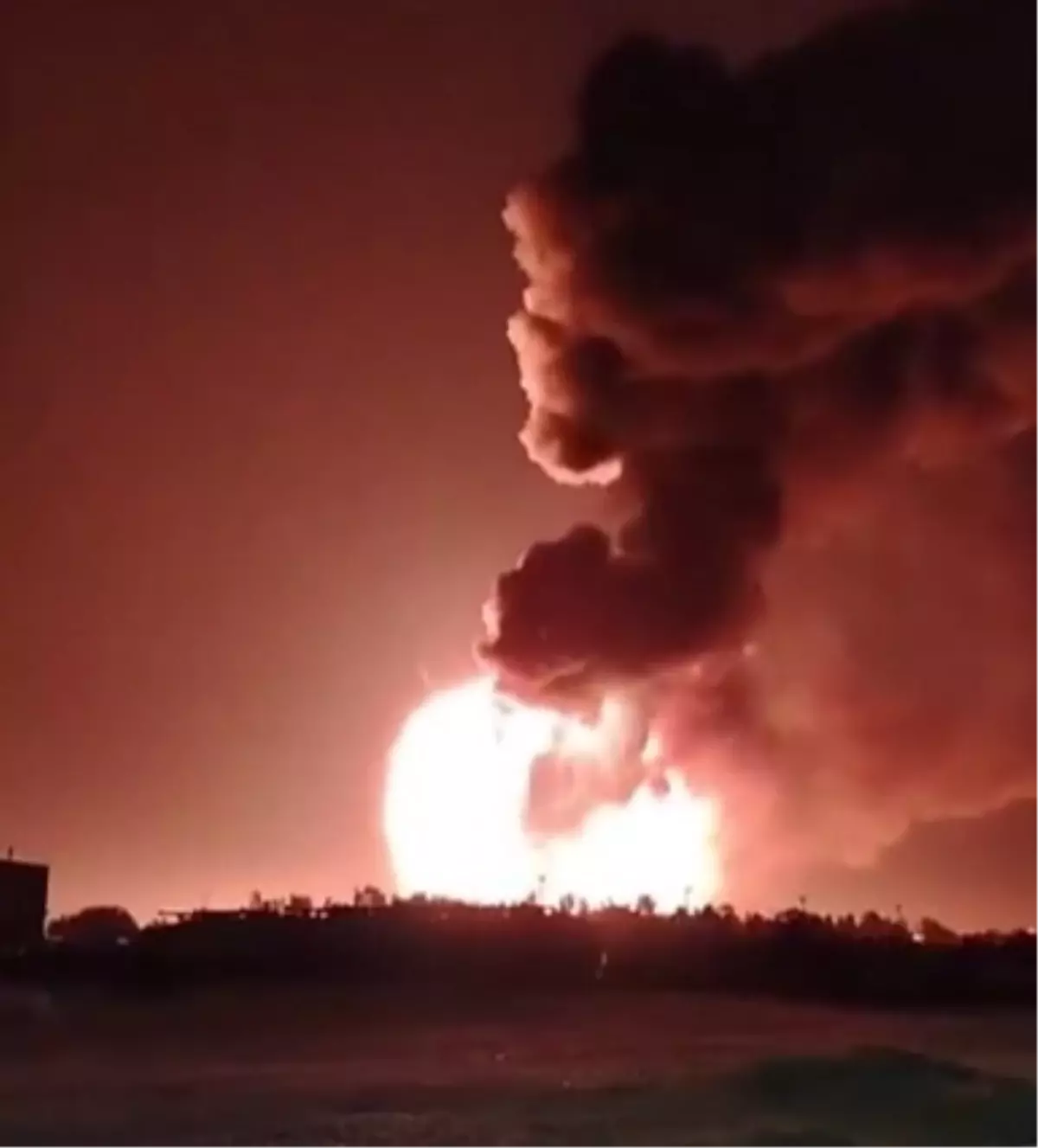 Arjantin'de Sanayi Bölgesinde Patlama: 22 Yaralı