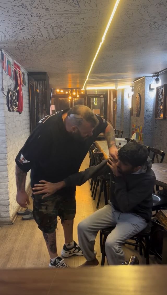 Çalışanını dövdüğü anları kaydetmişti: Tutuklanan oyuncu Bahadır Ünlü'nün ifadesi ortaya çıktı 3 calisanini dovdugu anlari kaydetmisti tutuklanan 19256091 1750 m