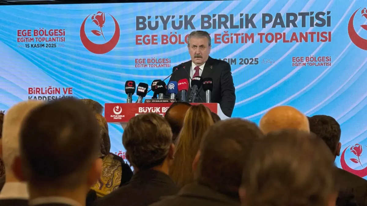 Destici: KKTC'nin adı Kıbrıs Türk Cumhuriyeti olarak yenilenmeli