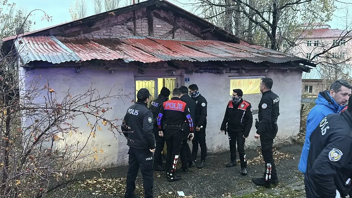 Erzurum'da Evde Kavga: 3 Yaralı