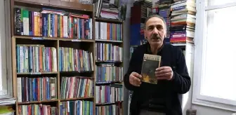 63 Yaşındaki Nizamettin Korucu, Kitap Aşkıyla Meslek Değiştirdi