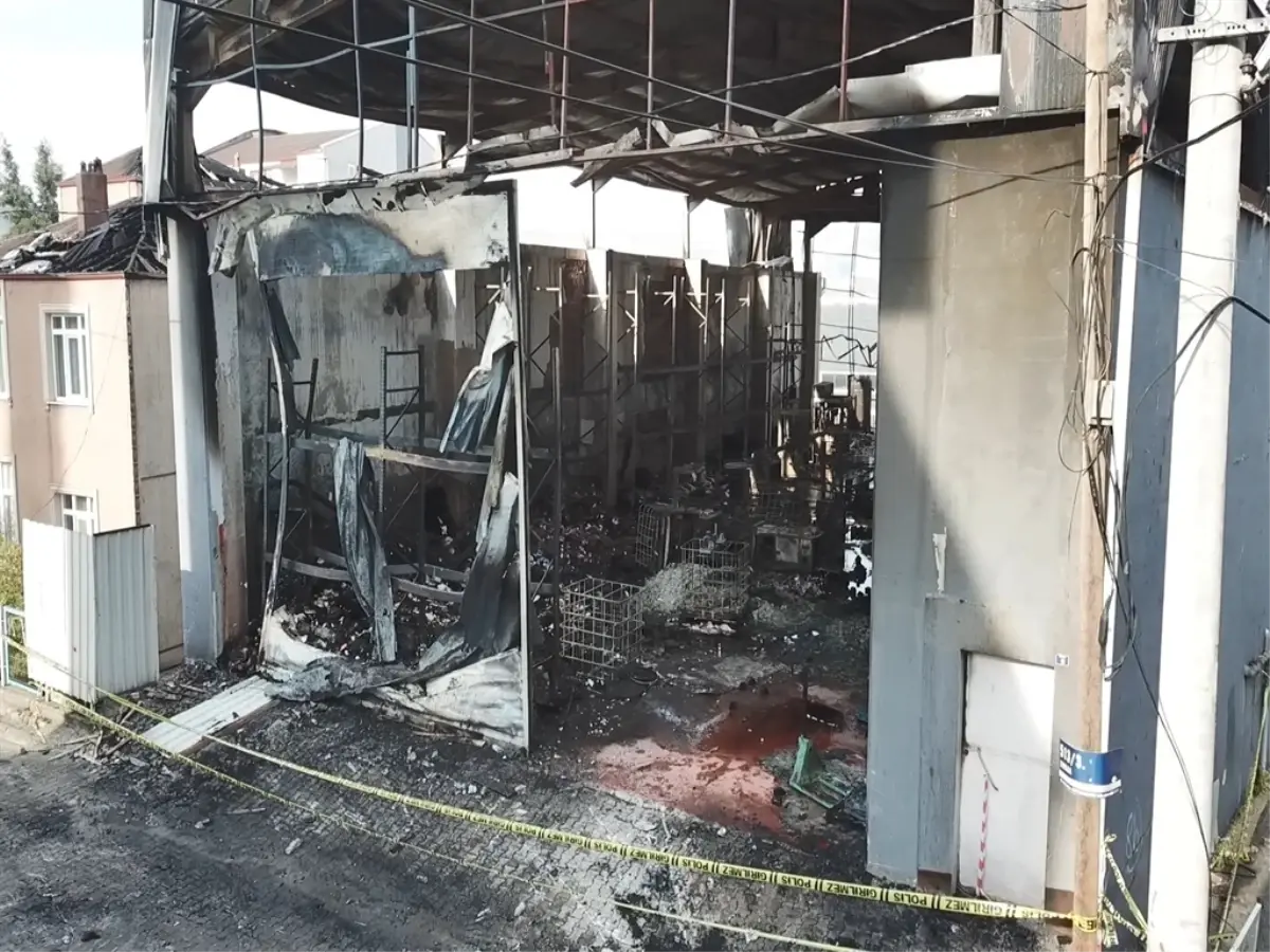 Kocaeli'deki Kozmetik Fabrikası Yangınında Ölü Sayısı 7'ye Yükseldi