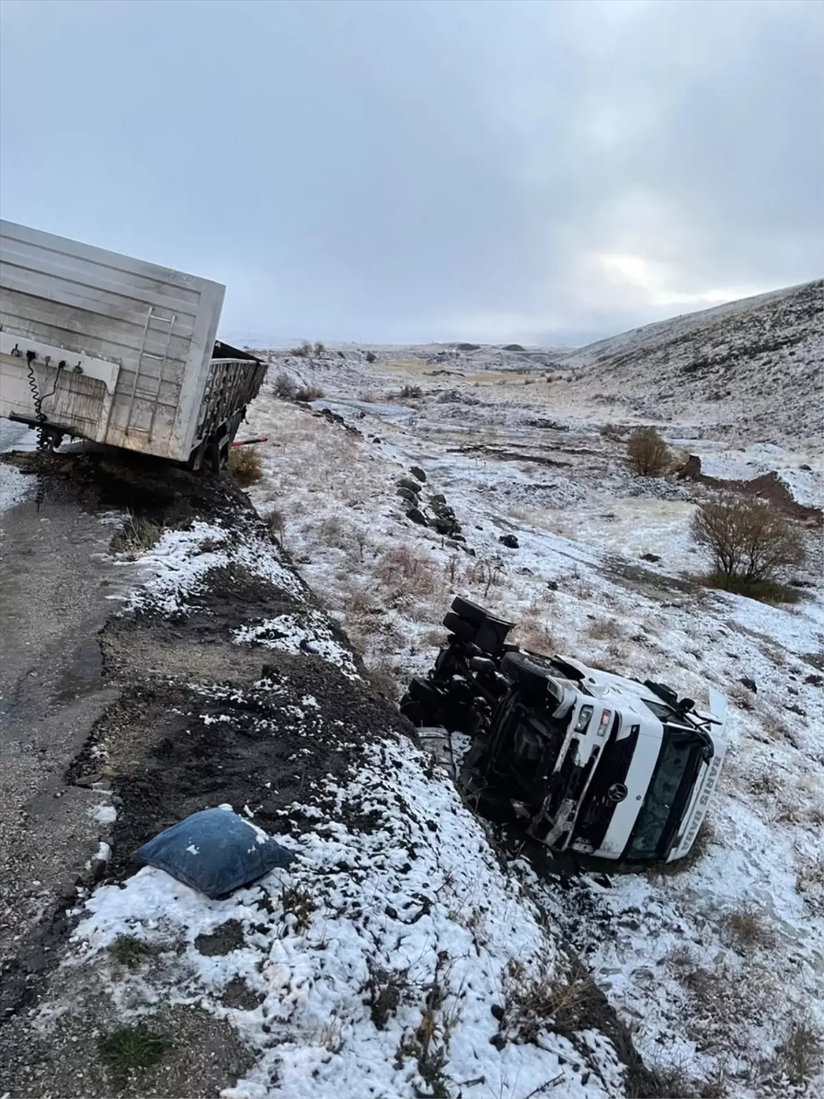 Doğanşehir'de İki Trafik Kazası: 2 Yaralı