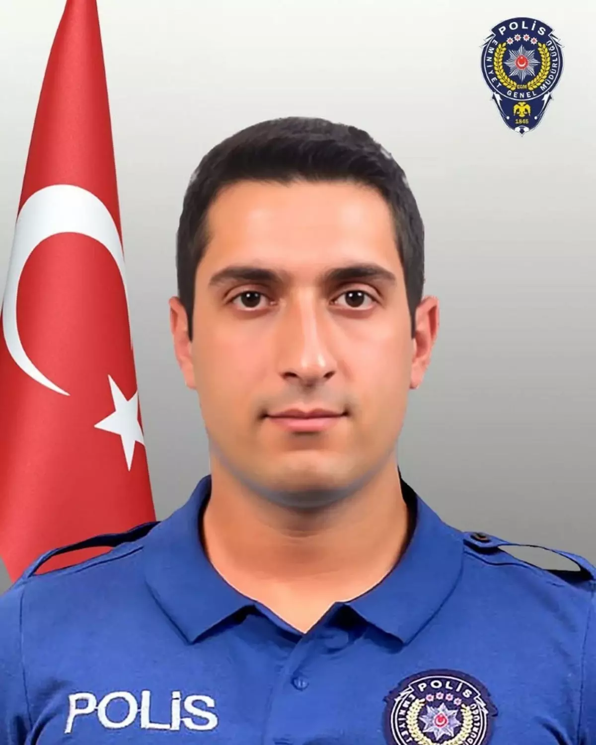 Polis aracı TIR'a çarptı: 1 şehit, 1 yaralı (2)