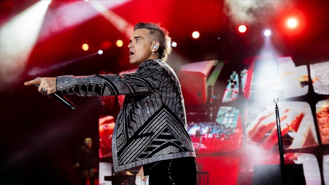 robbie williams tan endiselendiren itiraf 19256517 6245 m