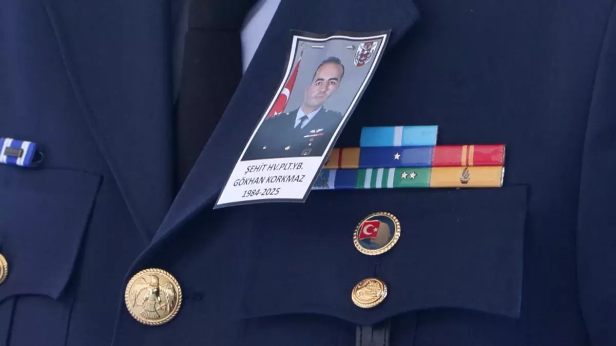 Hava Pilot Yarbay Gökhan Korkmaz son yolculuğuna uğurlandı