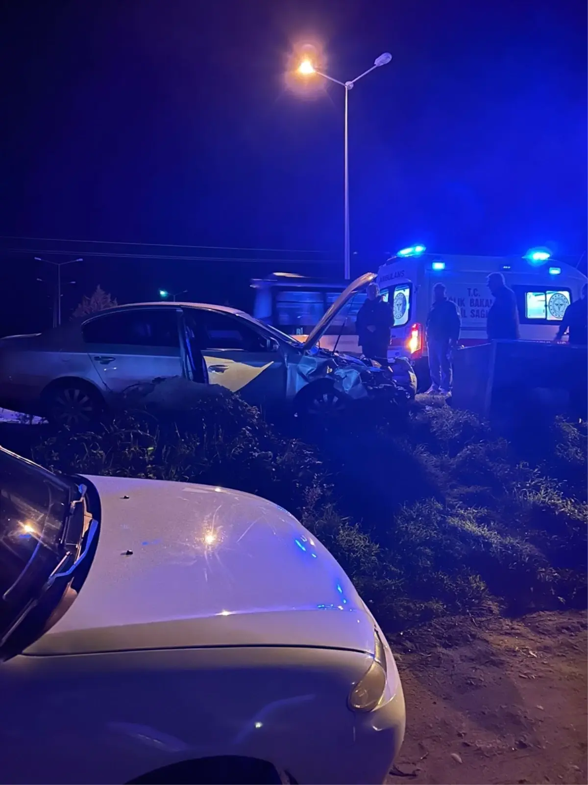 Sinop'ta Otomobil Çarpışması: 2 Yaralı