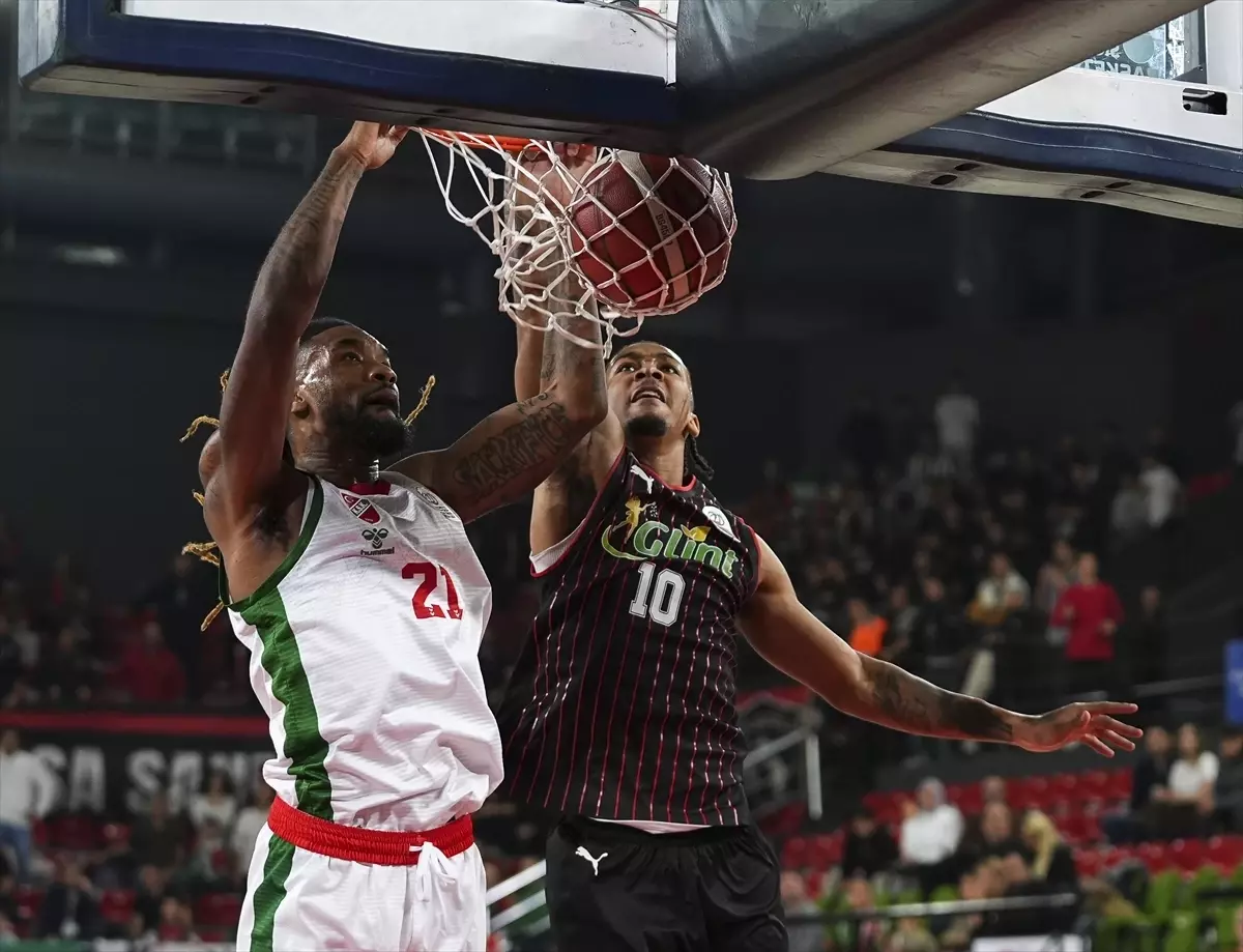 Glint Manisa Basket, Karşıyaka'yı Deplasmanda Yendi