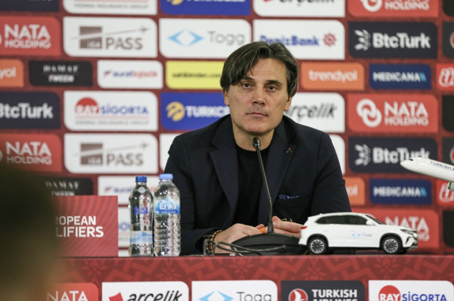 Vincenzo Montella gözünü oraya dikti: Hedefimiz mart ayındaki play-off'lar 4 vincenzo montella gozunu oraya dikti hedefimiz 19257875 711 m