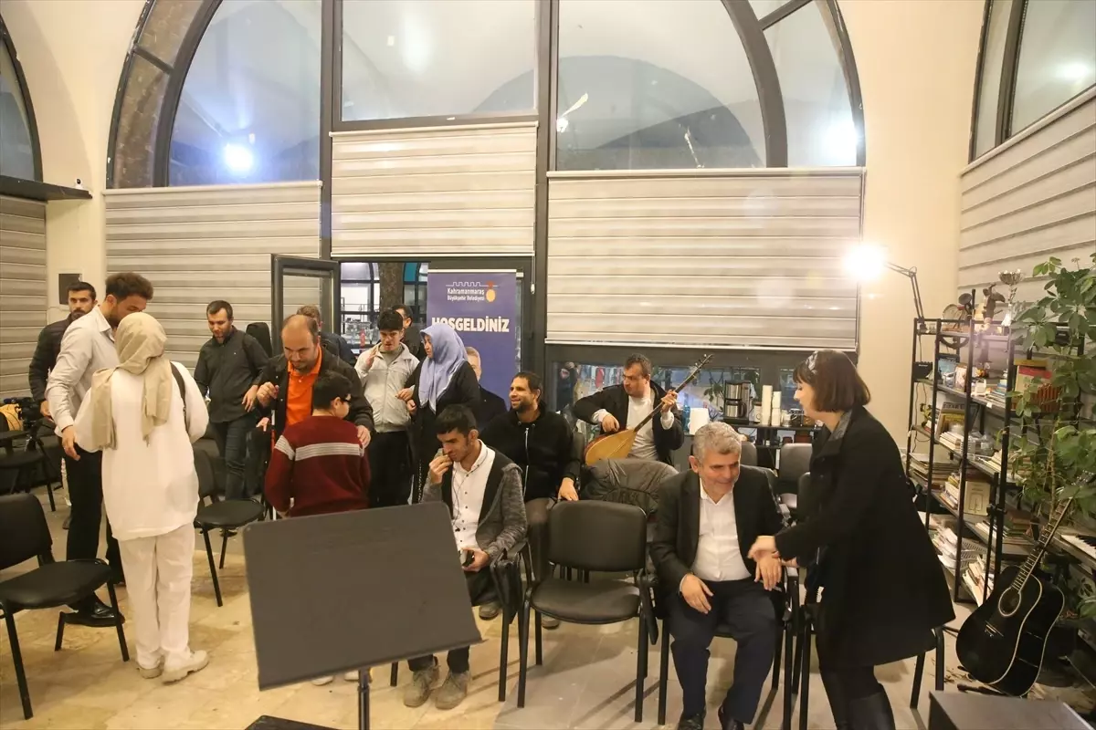 Kahramanmaraş'ta Özel Gereksinimli Bireyler Müzikle Hayata Tutunuyor