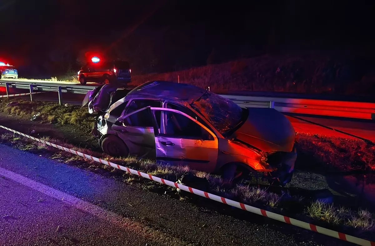 Çorum'da Otomobil Devrildi: 1 Ölü, 2 Yaralı