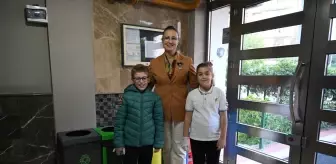 Edirne'de Geri Dönüşümle Kitaplık Oluşturuldu