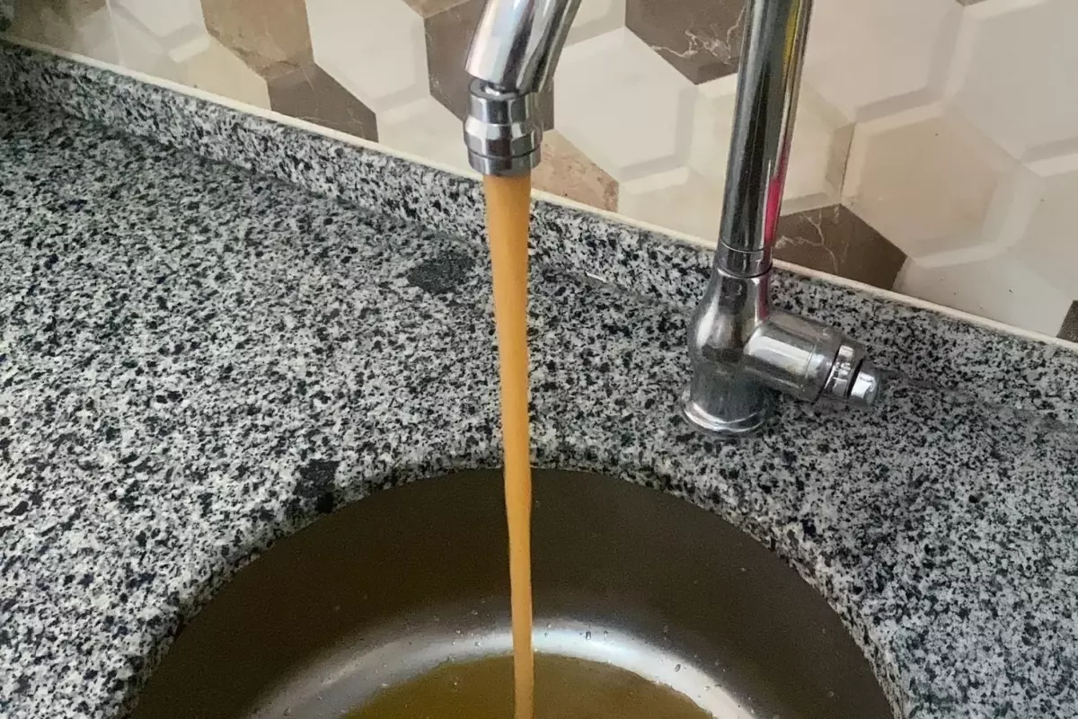 İstanbul'da musluklardan çamurlu su akıyor! İSKİ'den açıklama geldi