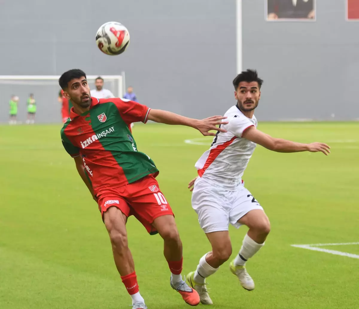 Karşıyaka'da Bahis Cezaları ve Ömer Faruk'un Dönüşü Bekleniyor