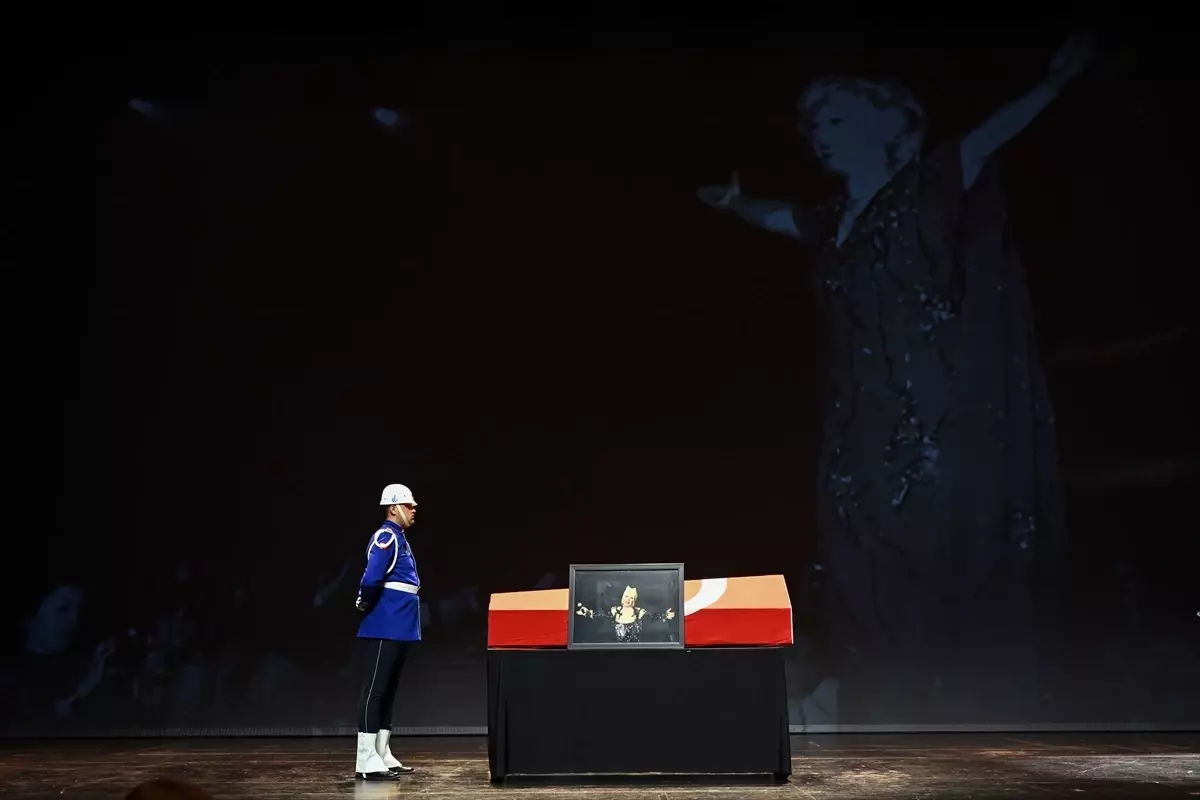 Muazzez Abacı için AKM'de tören düzenlendi