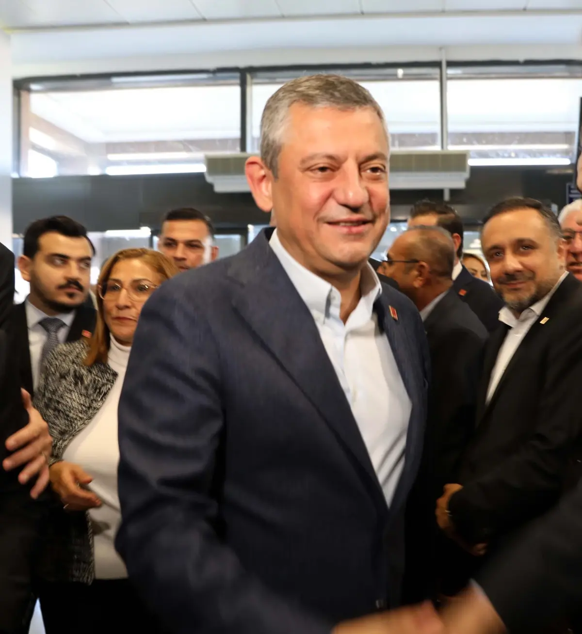 CHP Genel Başkanı Özgür Özel Gaziantep'te Temaslarda Bulundu