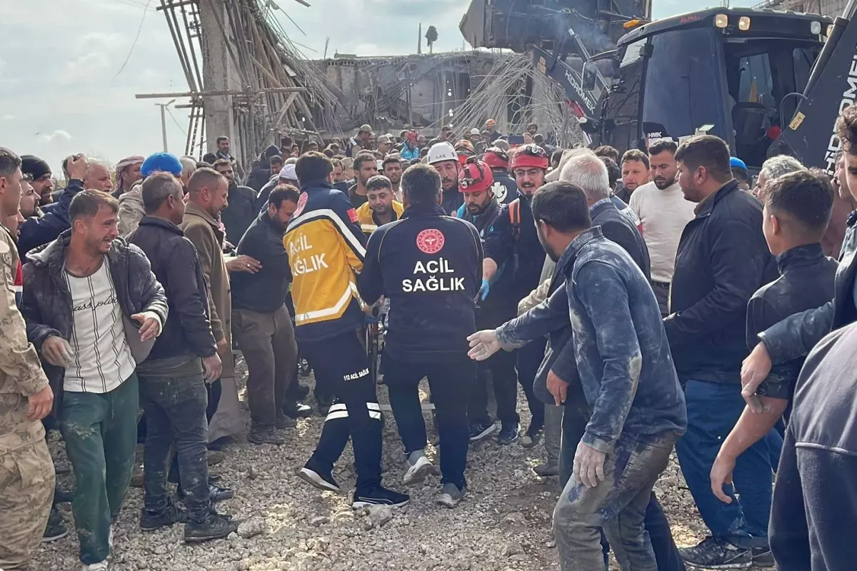 Şanlıurfa'da inşaatta göçük! 2 işçi hayatını kaybetti, 3 işçi yaralandı