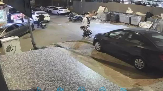 Trafikte yol verme kavgasında yaralanan genç: En yanlış insanı vurdular 5 trafikte yol verme kavgasinda yaralanan genc en 19258086 7442 m