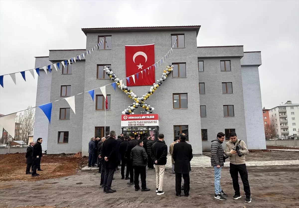 Ardahan'da hayırseverlerin desteğiyle inşa edilen Kur'an kursunun açılışı yapıldı