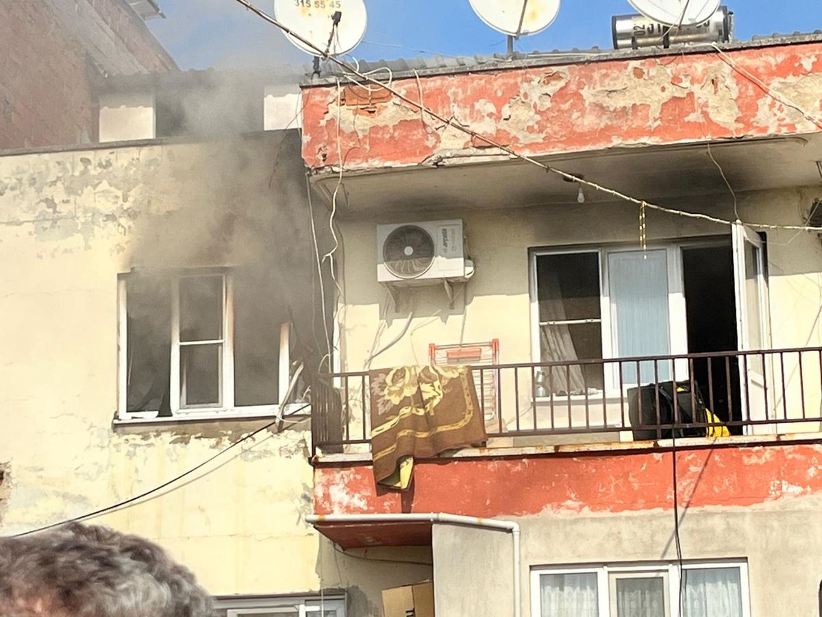 Nazilli'de Yangın Faciası: 18 Yaşındaki Genç Kız Hayatını Kaybetti