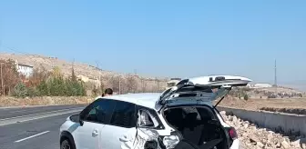 Çankırı'da Ambulans ve Otomobil Çarpıştı: 1 Yaralı