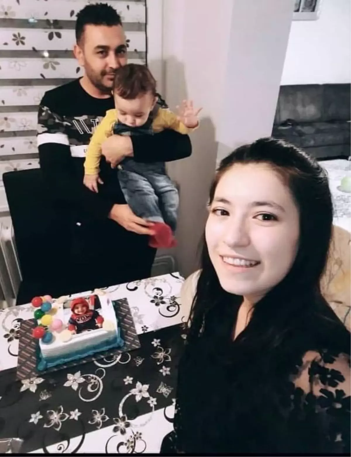 Fatih'te Gıda Zehirlenmesi: Aileden Bir Kişi Hayatını Kaybetti