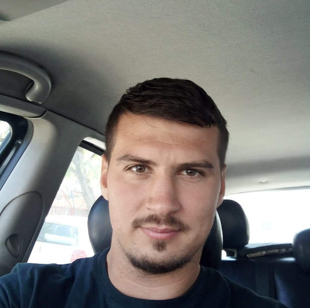 Futbol hakemi, eski sevgilisini kafede öldürdü ardından intihara kalkıştı 3 futbol hakemi eski sevgilisini kafede oldurdu 19262284 9670 m