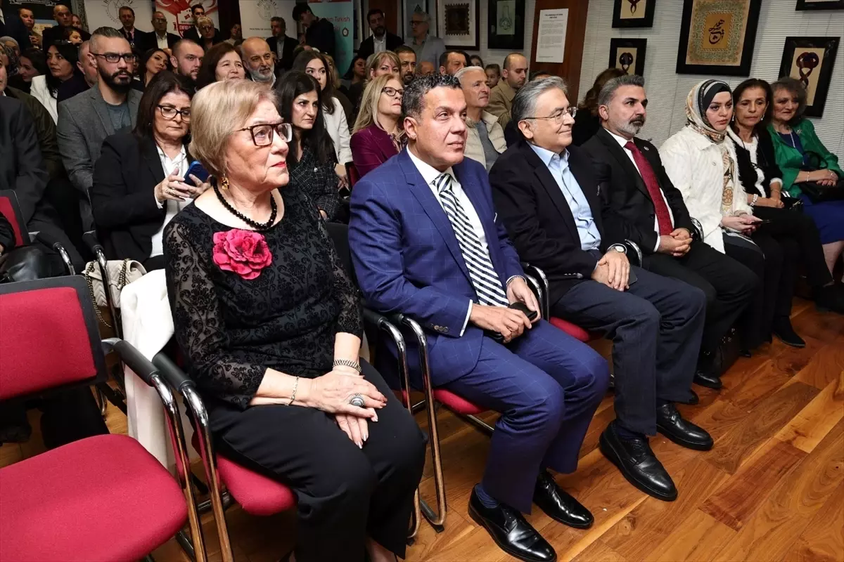 Londra'da 'Zirvedekiler' Kitabının Lansmanı Yapıldı