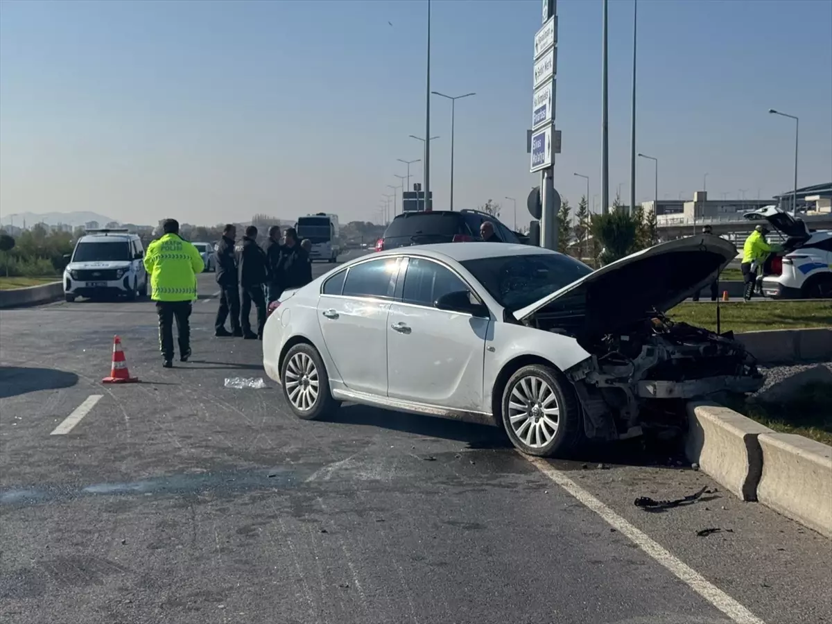 Kayseri'de Trafik Kazası: 5 Yaralı