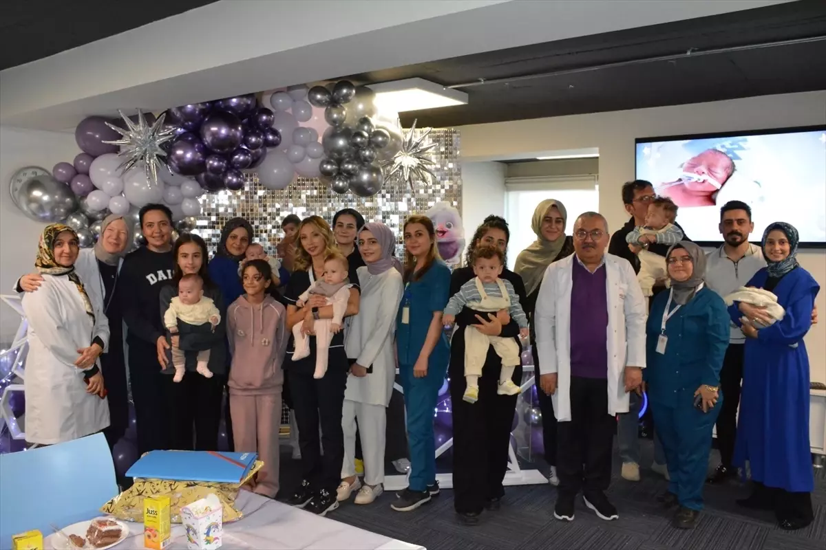 Konya'da Prematüre Günü Farkındalık Etkinliği Düzenlendi
