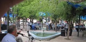 Muzaffer Sarıkaya: 81 Yaşında Türk Halk Müziğine Katkılar Devam Ediyor