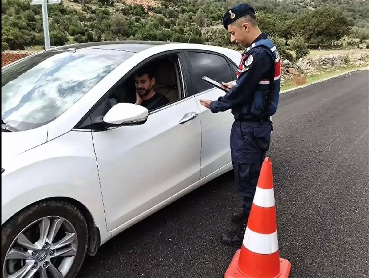 Muğla'da Aranma Kaydı Olan 59 Şüpheli Yakalandı