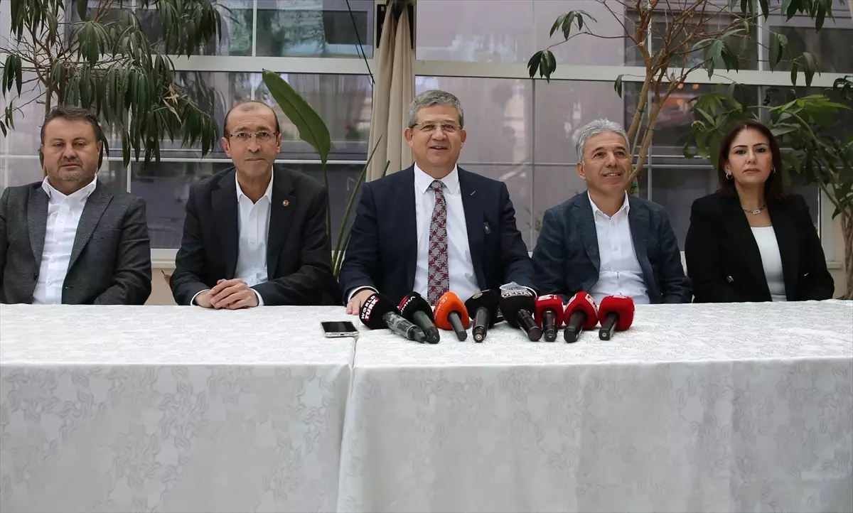 AK Parti Denizli İl Başkanlığı Yatırım Toplantısı Düzenledi