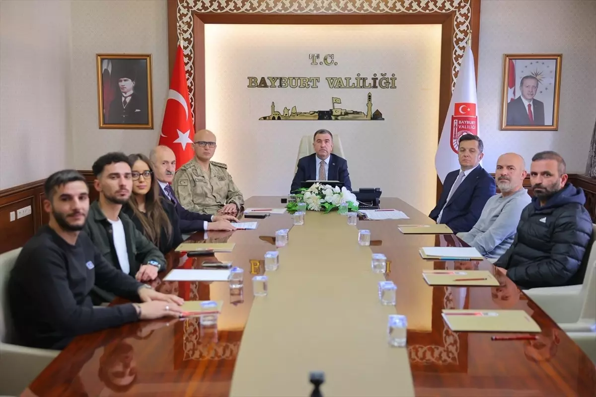 Bayburt'ta Güvenlik ve Asayiş Bilgilendirme Toplantısı Yapıldı