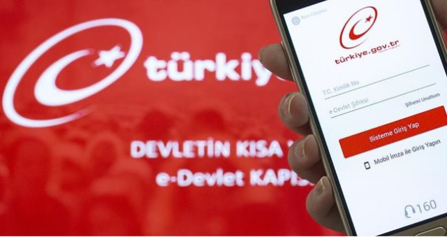 e-Devlet çöktü mü, e- Devlet sorun mu var, neden girilmiyor? 18 Kasım e-devlet ne zaman düzelecek?